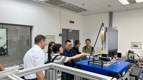 上海市計量測試技術(shù)研究院門戶網(wǎng)站 院所動態(tài) 我院與江蘇省院及國際知名企業(yè)開展振動校準技術(shù)交流