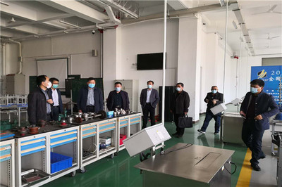 熱烈歡迎旭陽集團副總裁苑?，F一行到山東化工技師學院參觀考察